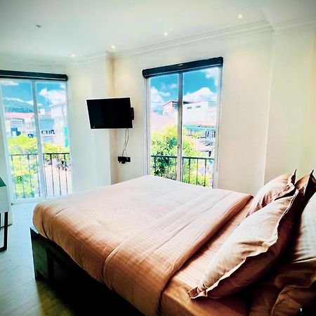 Bed Station 210 Hotel แคนดี้ ภายนอก รูปภาพ